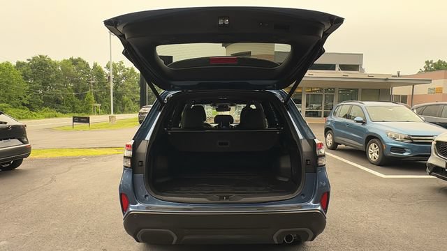 Used 2025 Subaru Forester Limited AWD/4WD image 15