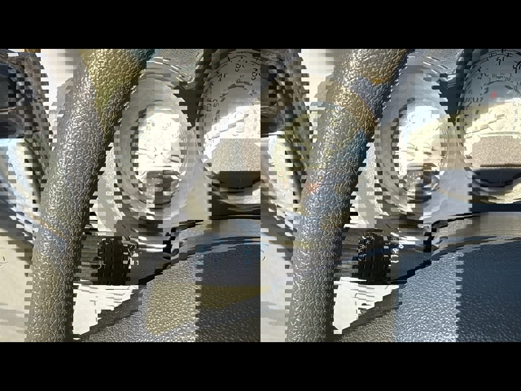 Used 2008 Chrysler Sebring LX image 14