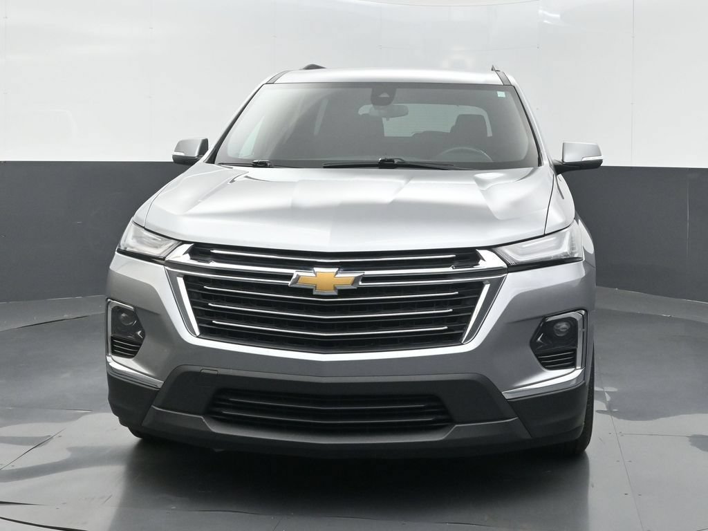 Used 2023 Chevrolet Traverse LT AWD/4WD image 2