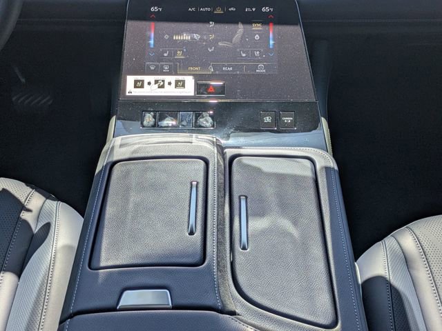New 2026 INFINITI QX80 4WD w/ Sport Exterior Package image 20