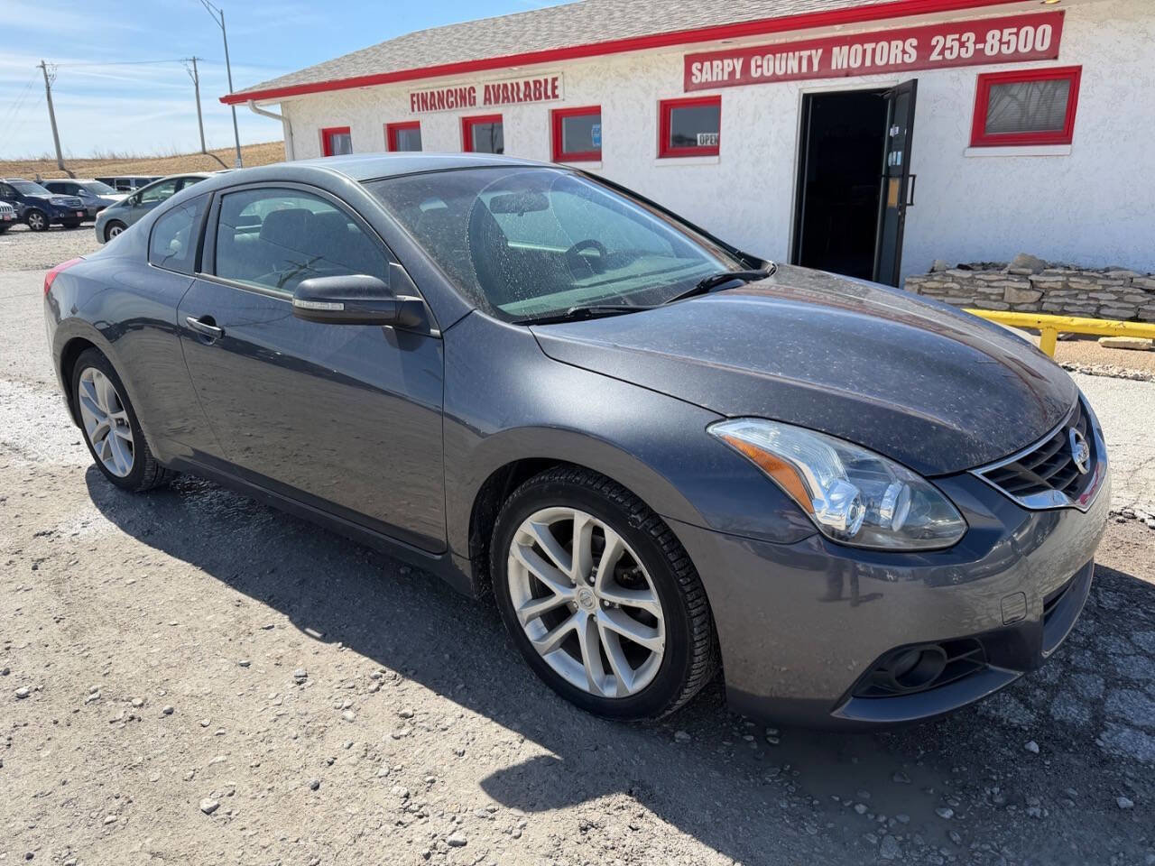 Used 2011 Nissan Altima 3.5 SR w/ 3.5SR Premium Pkg image 1