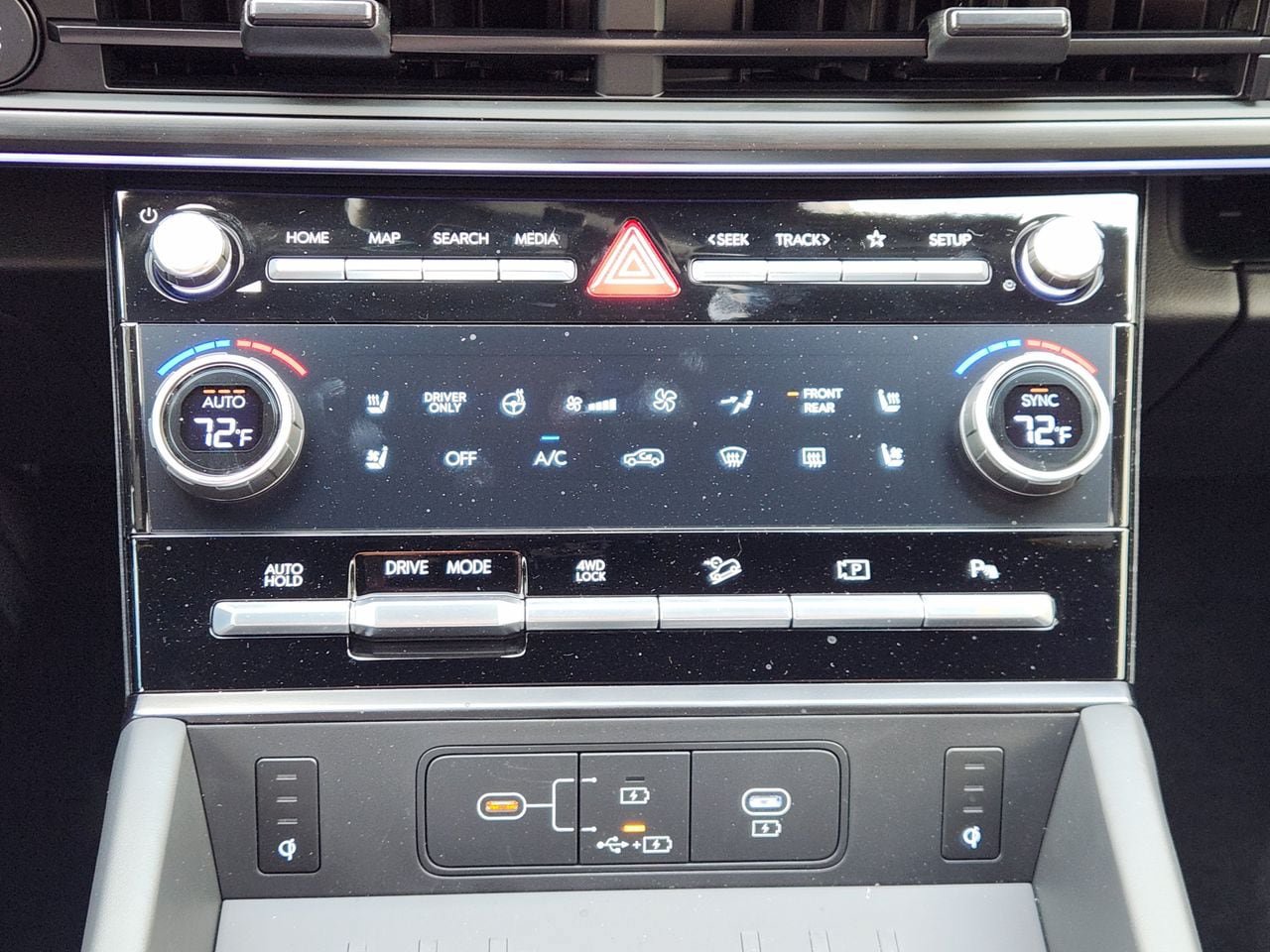 New 2026 Hyundai Santa Fe Calligraphy AWD/4WD image 16