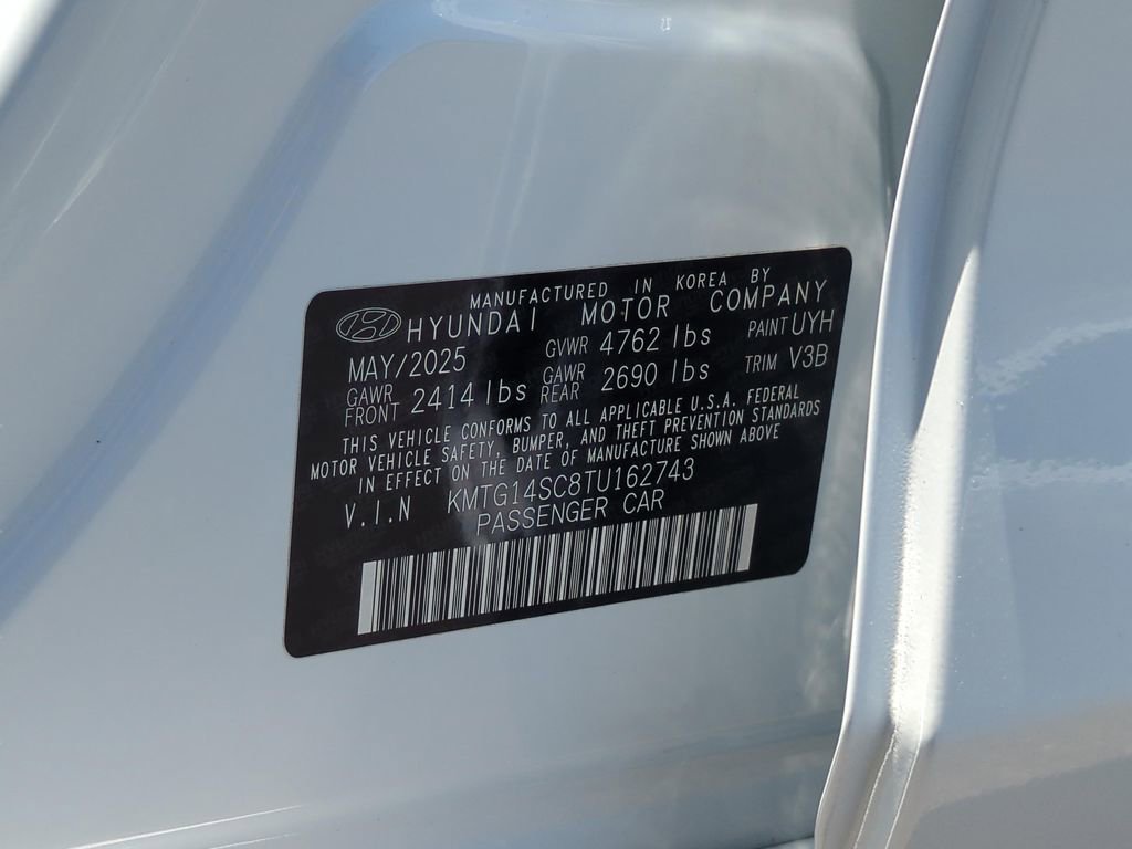 Used 2026 Genesis G70 2.5T RWD image 23