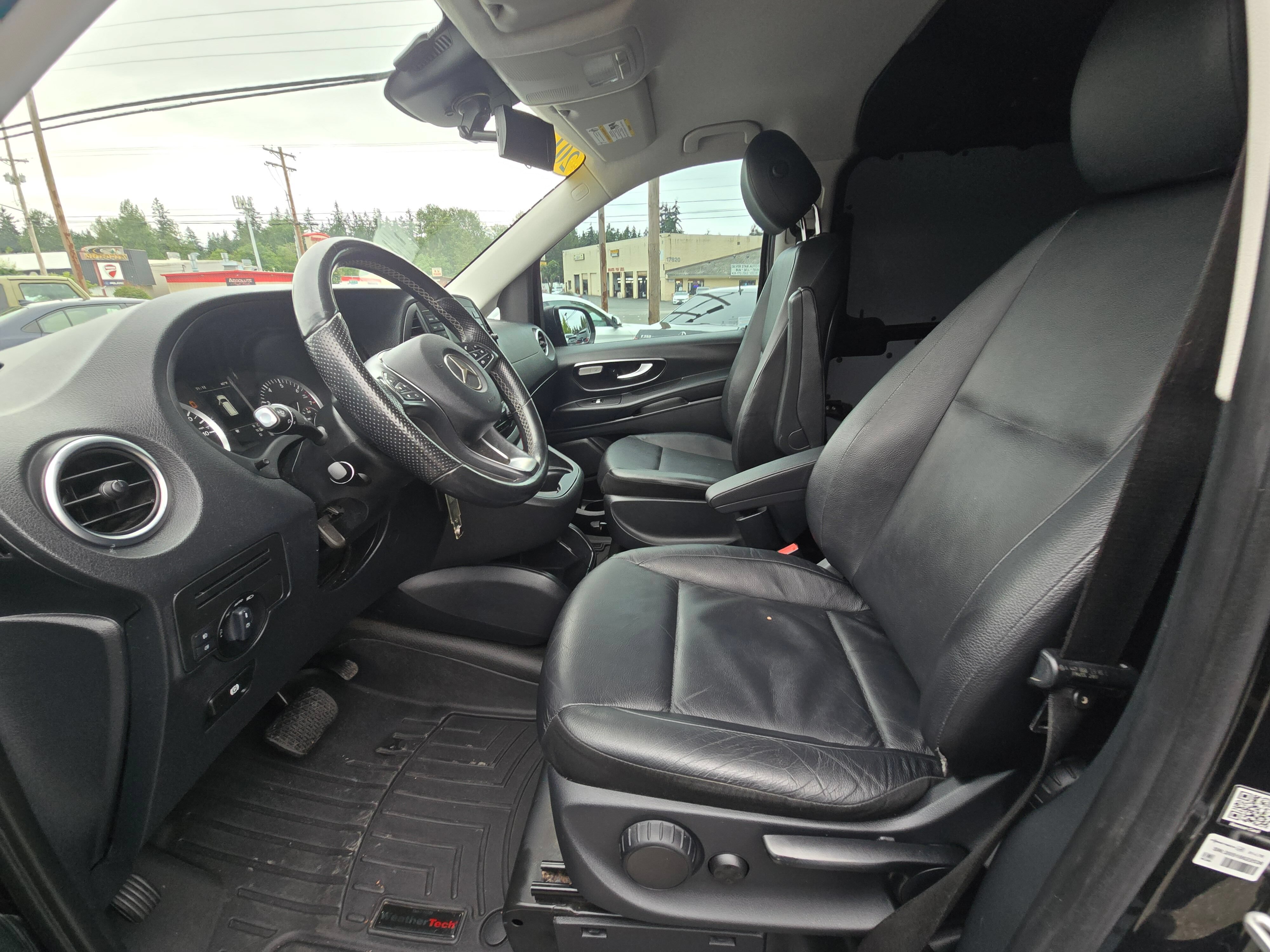 Used 2017 Mercedes-Benz Metris image 20