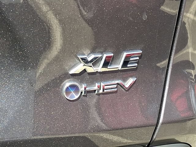 Used 2025 Toyota RAV4 XLE AWD/4WD image 9