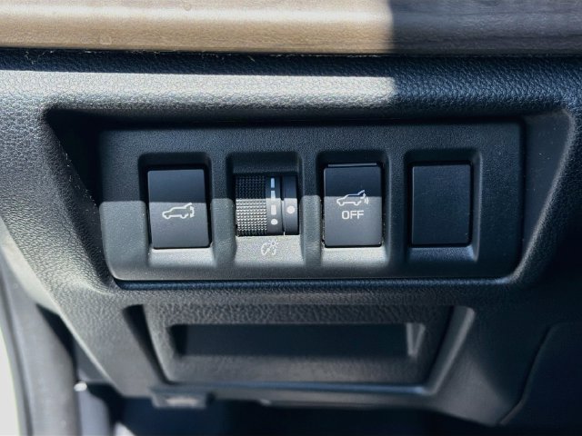 Used 2023 Subaru Outback Limited XT w/ Tech Package 2 AWD/4WD image 10