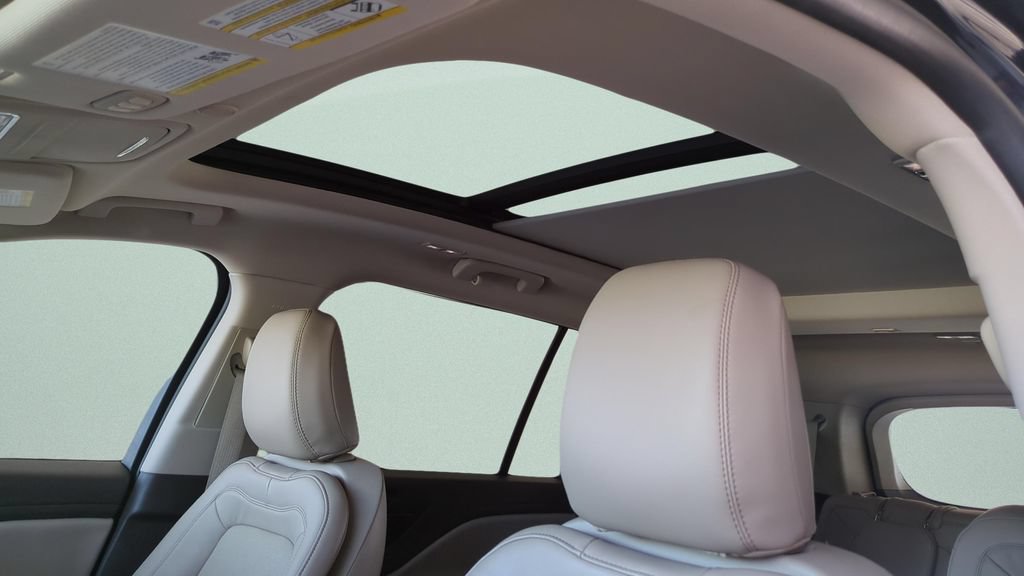 Used 2024 Lincoln Aviator Reserve RWD image 17