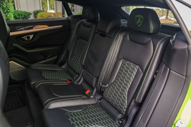 Used 2021 Lamborghini Urus AWD/4WD image 56