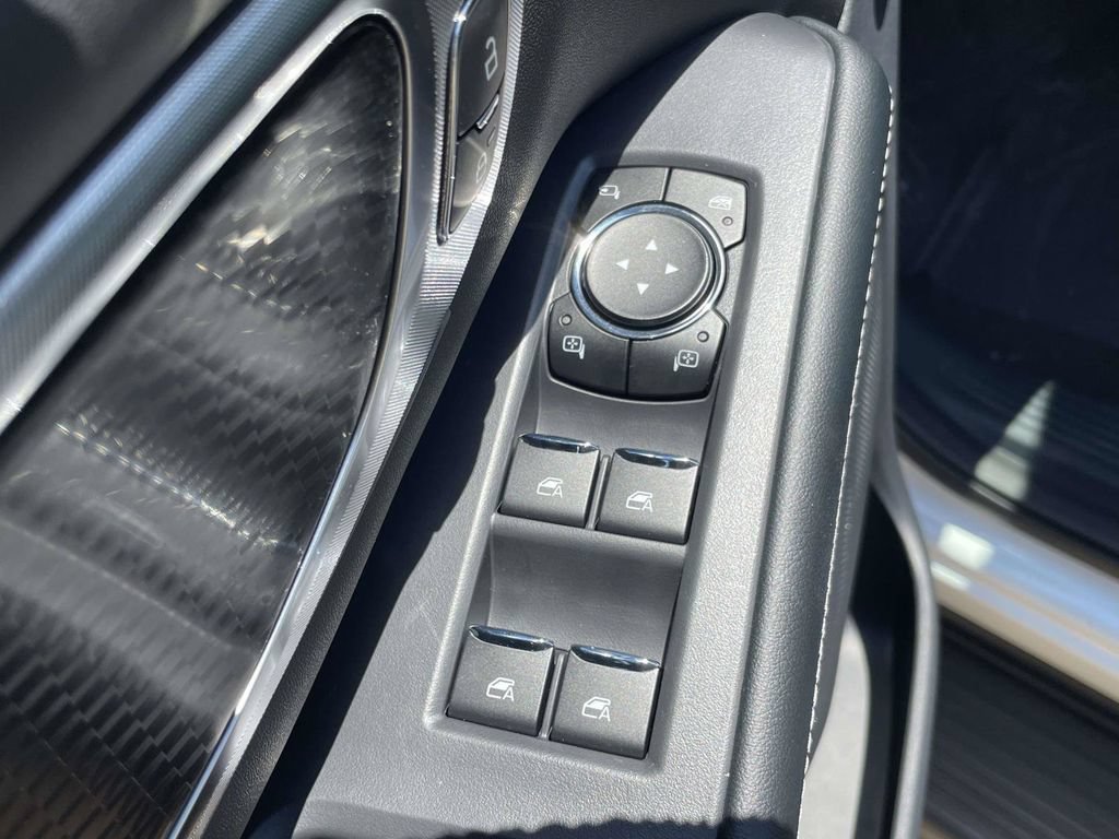 New 2026 Ford Expedition Platinum w/ Stealth Appearance Package AWD/4WD image 16