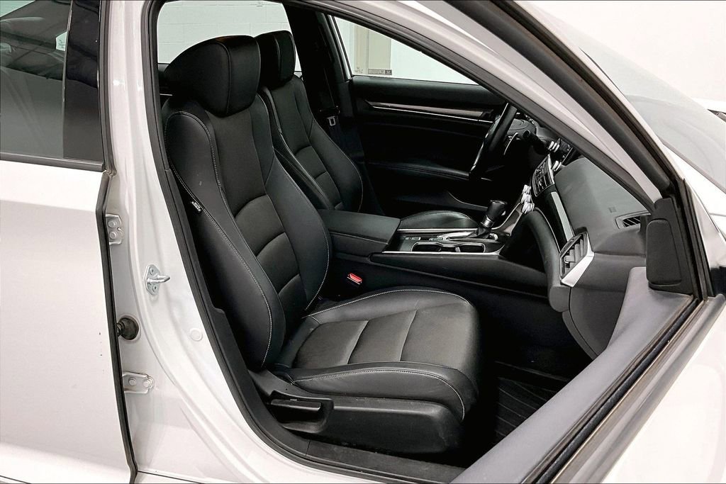 Used 2022 Honda Accord Sport image 10