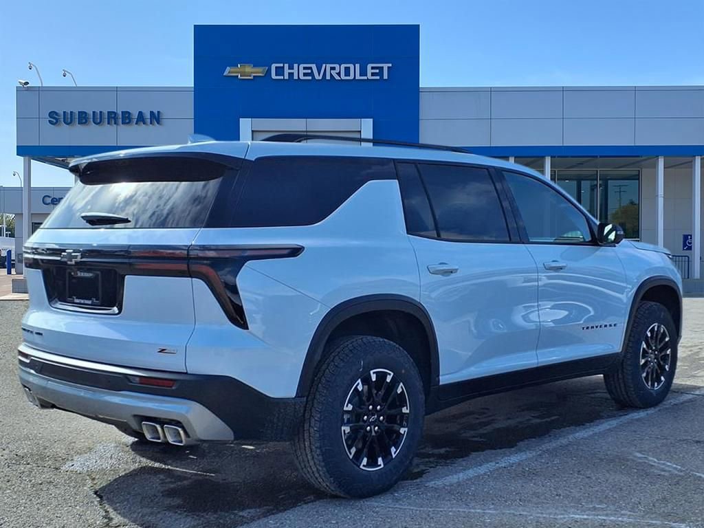 New 2026 Chevrolet Traverse Z71 w/ Driver Confidence Package image 4