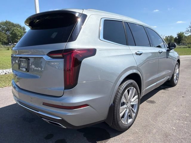 Used 2023 Cadillac XT6 Premium Luxury w/ Technology Package FWD image 7