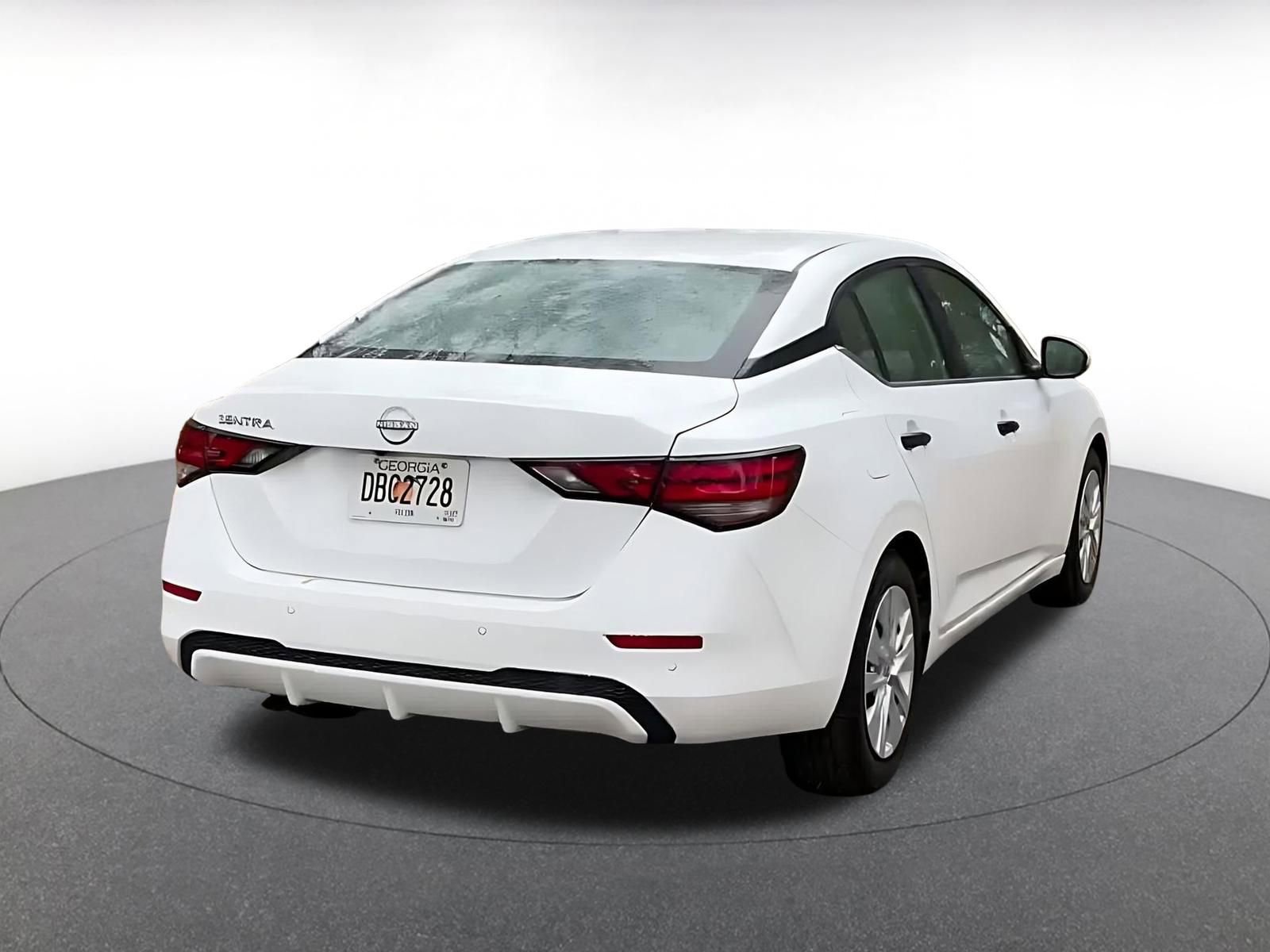 Used 2025 Nissan Sentra S FWD image 14