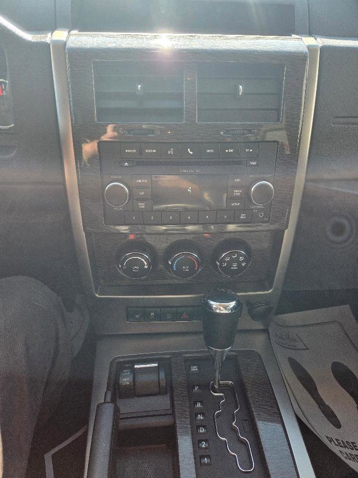 Used 2011 Jeep Liberty Limited Jet AWD/4WD image 22