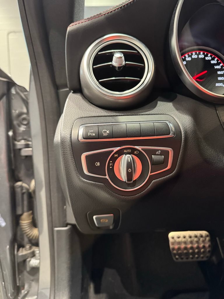 Used 2017 Mercedes-Benz C 63 AMG S image 25