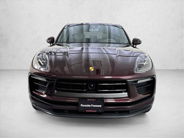 Certified 2026 Porsche Macan Turbo AWD/4WD image 6