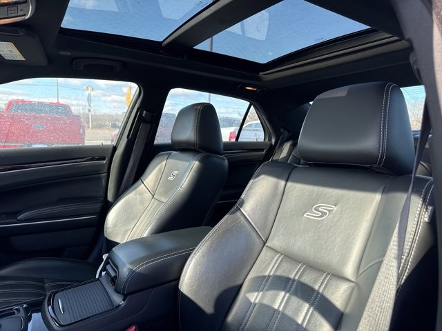 Used 2023 Chrysler 300 S image 20