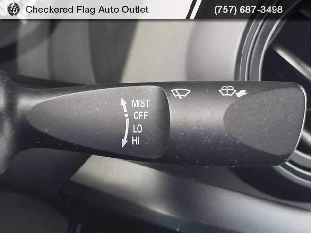 Used 2016 Toyota Tacoma SR image 28