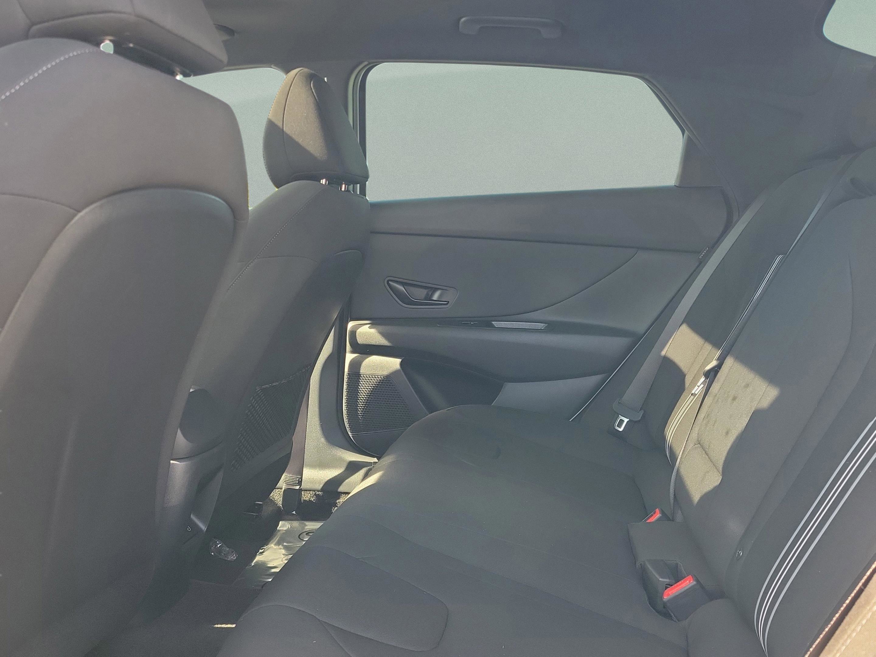 New 2026 Hyundai Elantra SEL Sport image 27