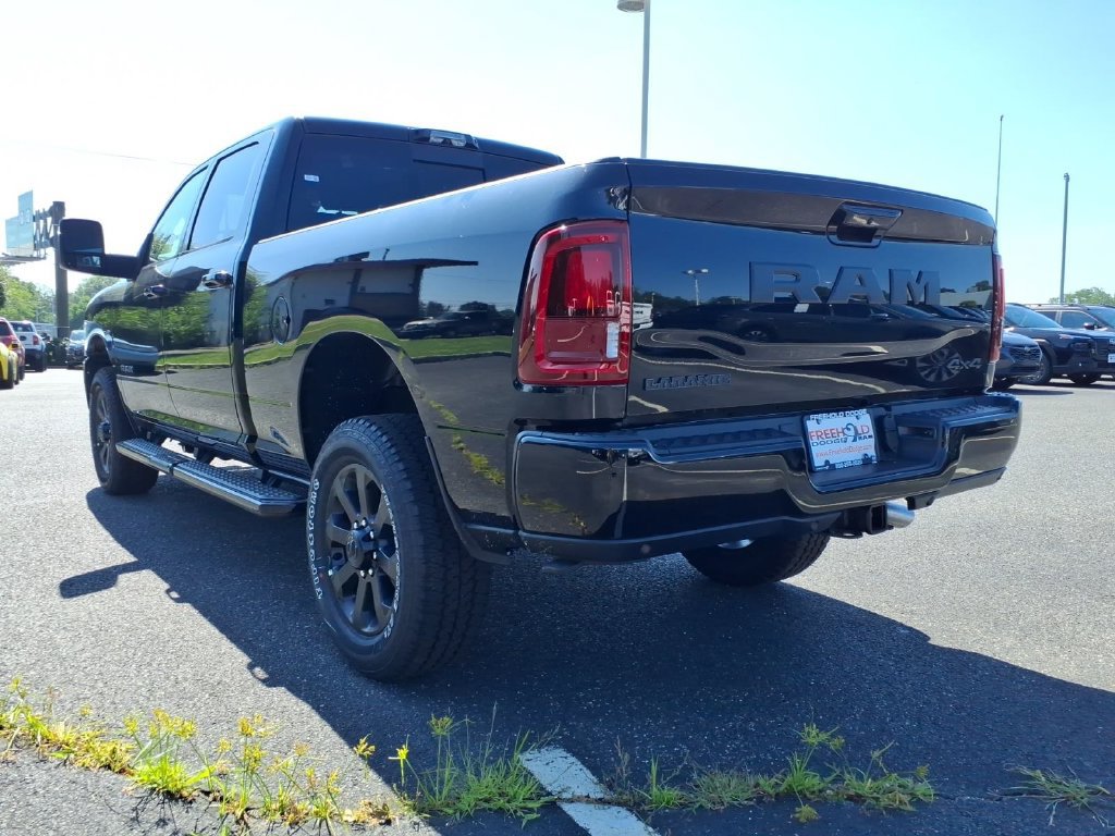 New 2026 RAM 2500 Laramie w/ Night Edition AWD/4WD image 14
