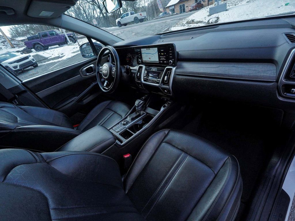 Used 2022 Kia Sorento S image 43