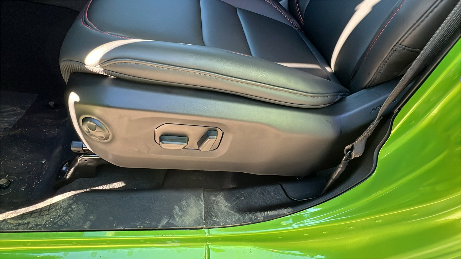 New 2026 Jeep Wrangler Unlimited Rubicon image 17