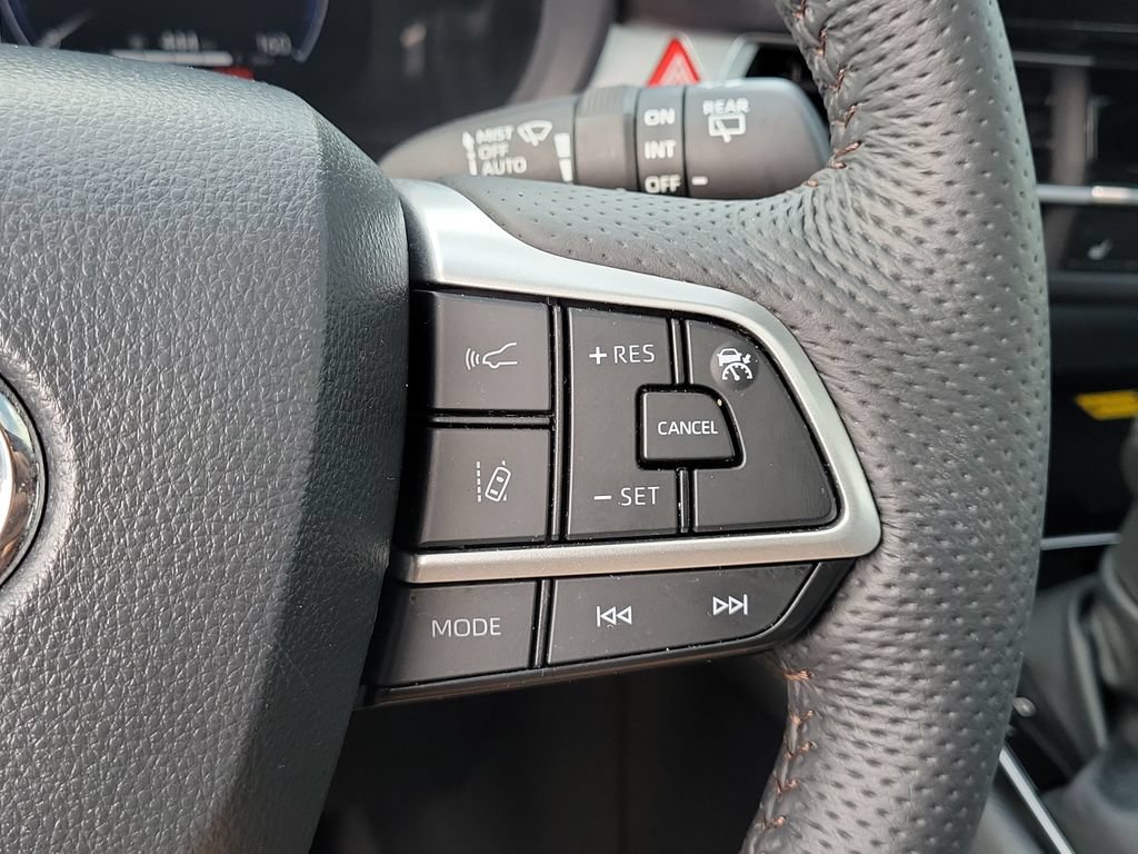 Certified 2026 Toyota Sienna Platinum AWD/4WD image 10