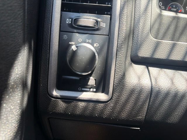 Used 2016 RAM 5500 Tradesman w/ Cold Weather Group AWD/4WD image 19