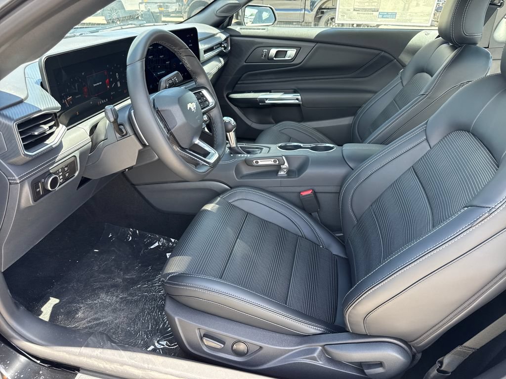 New 2026 Ford Mustang GT Premium w/ GT Performance Package RWD image 21