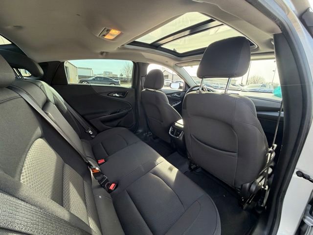 Used 2019 Chevrolet Malibu LT image 11