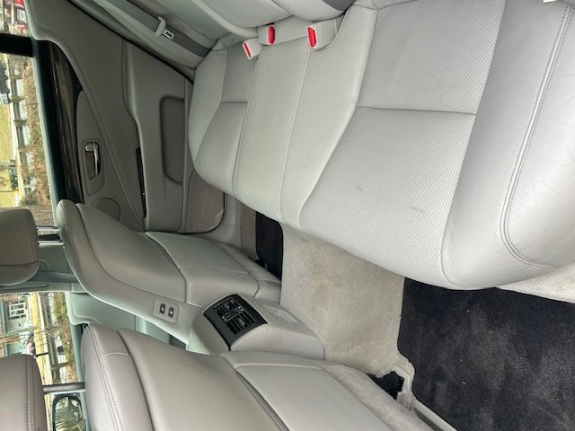 Used 2011 Lexus LS 460 Base w/ Comfort Pkg image 7