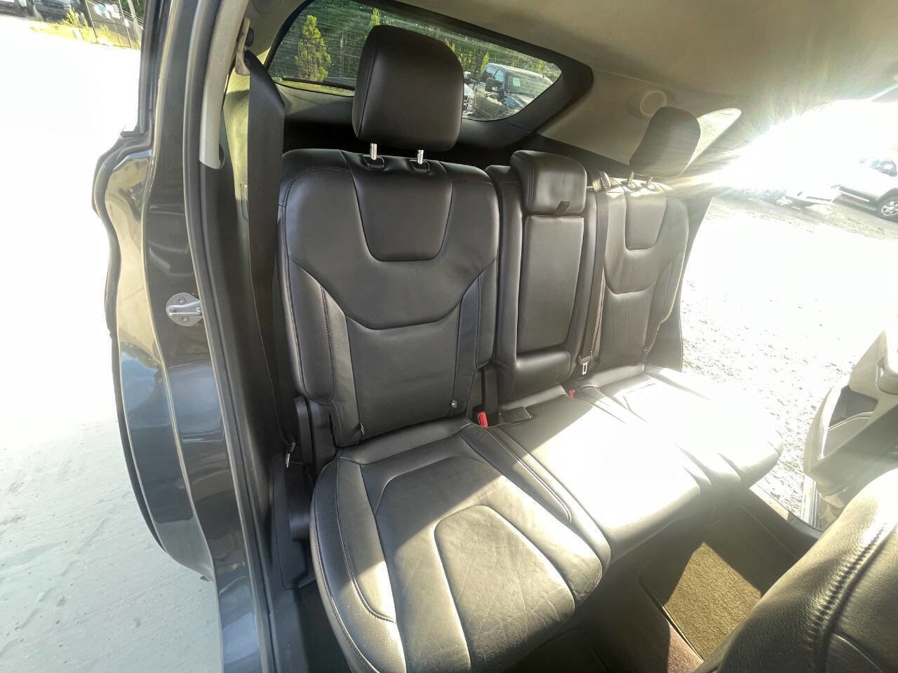 Used 2017 Ford Edge Titanium FWD image 60