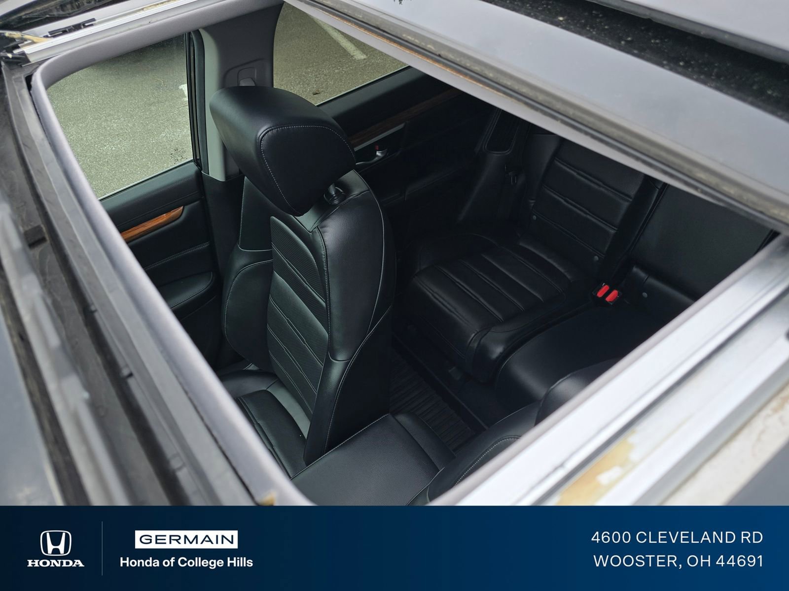 Certified 2022 Honda CR-V Touring image 3