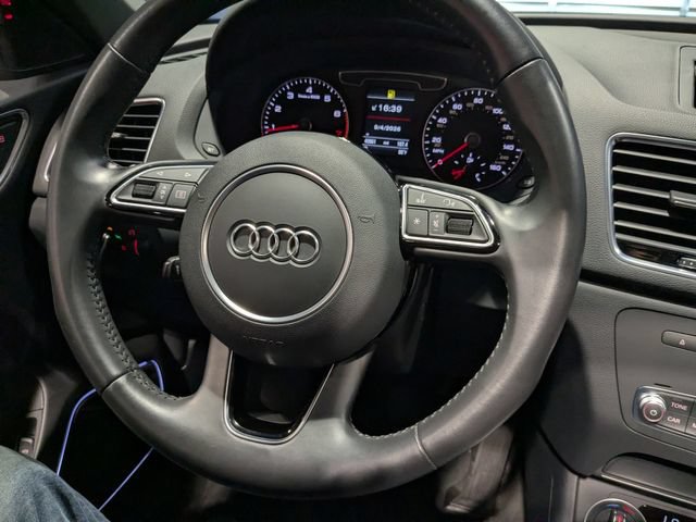 Used 2018 Audi Q3 2.0T Premium Plus w/ Premium Plus Package AWD/4WD image 30