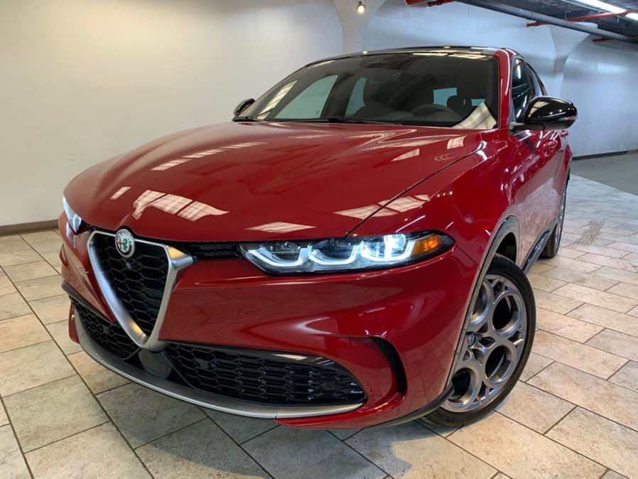 Used 2024 Alfa Romeo Tonale Ti image 1