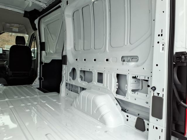 New 2026 Ford Transit 250 148 Medium Roof image 12