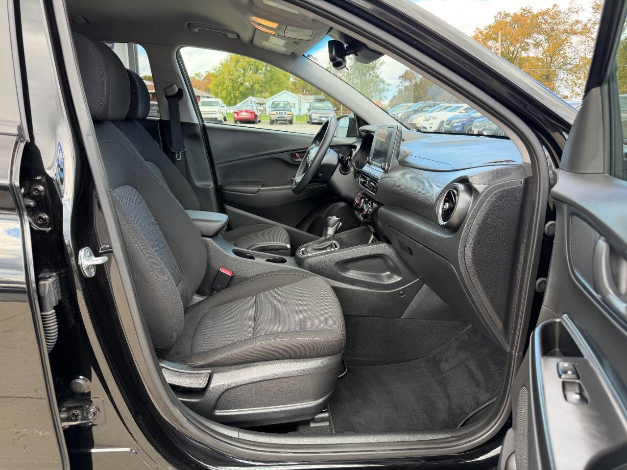 Used 2023 Hyundai Kona SEL w/ Cargo Package image 13