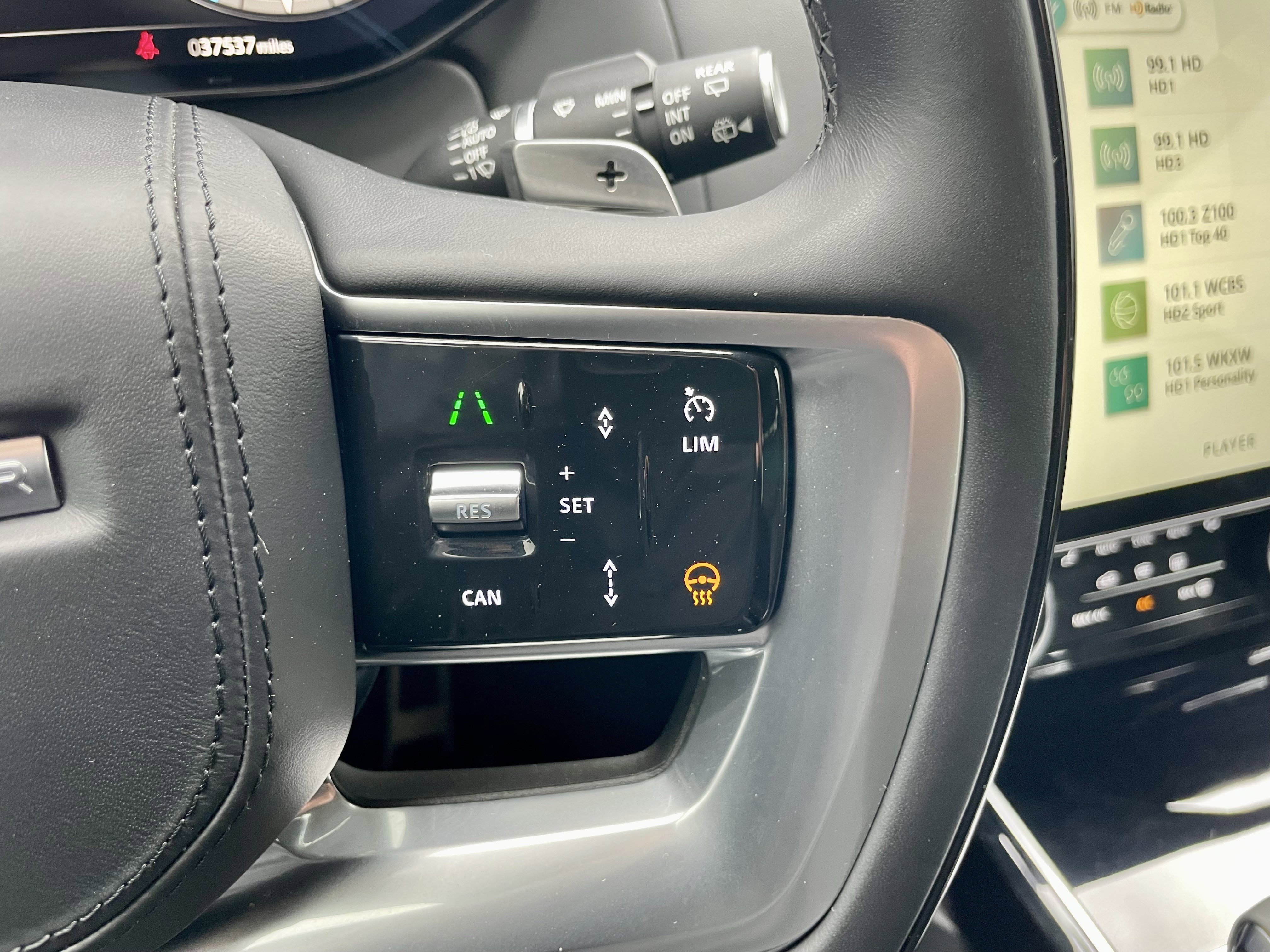 Used 2023 Land Rover Range Rover Autobiography image 22