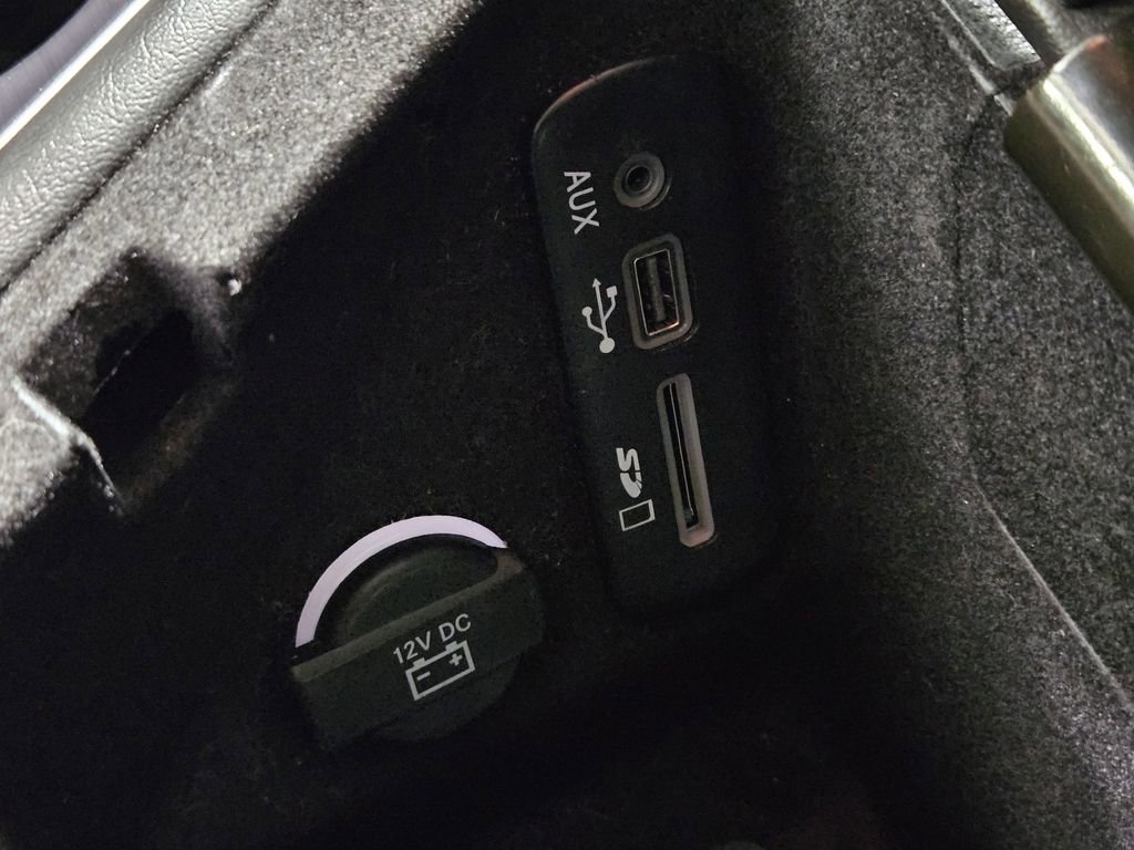 Used 2015 Dodge Challenger R/T w/ Quick Order Package 28B R/T RWD image 21