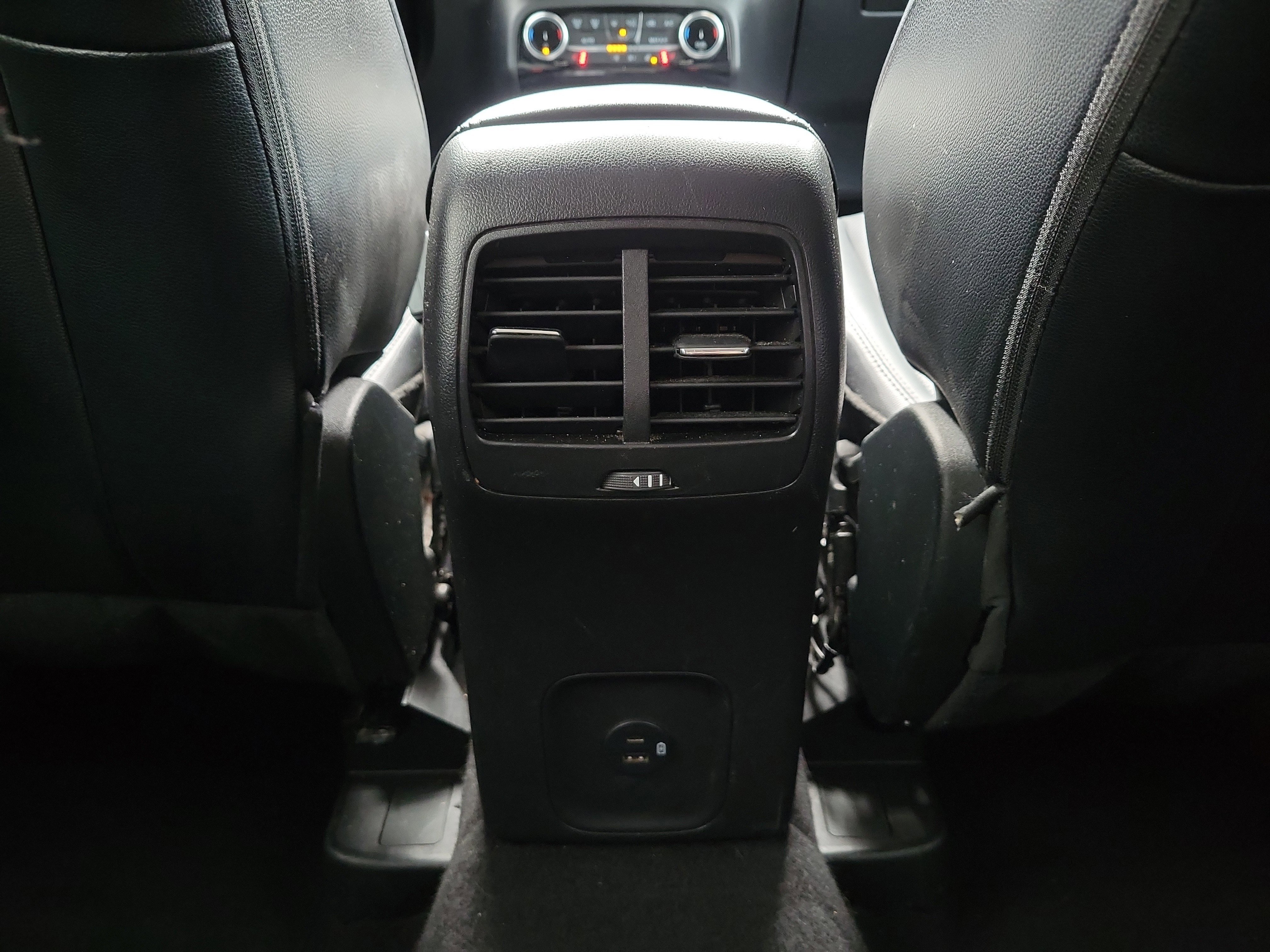 Used 2022 Ford Escape SEL w/ Technology Package image 12