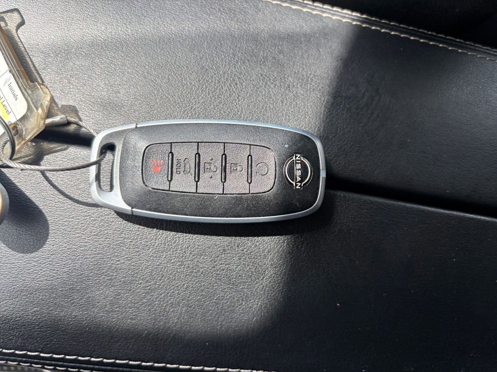 Used 2025 Nissan Rogue SV FWD image 21