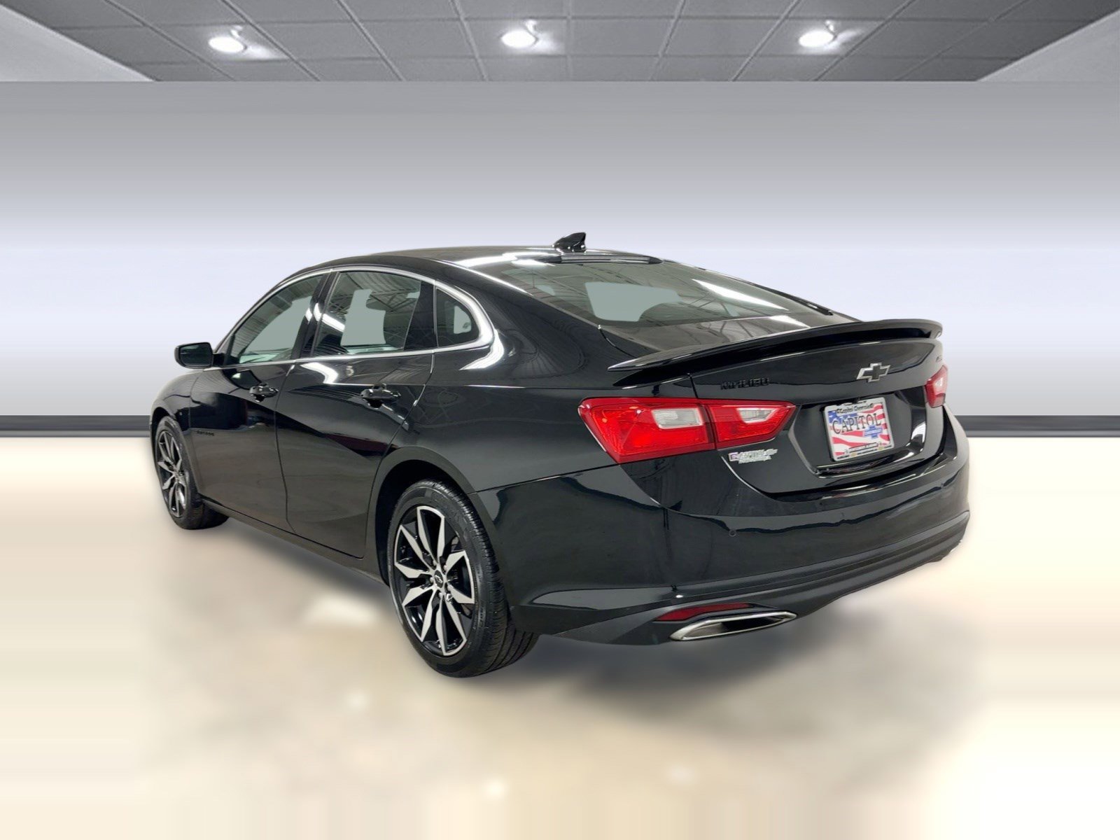 Used 2024 Chevrolet Malibu RS image 2