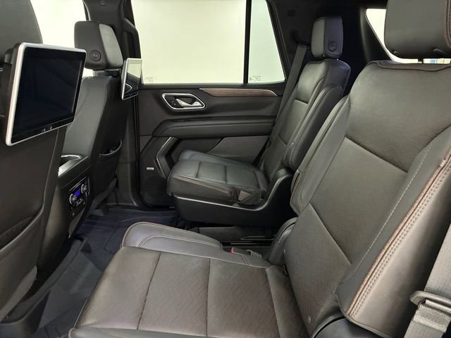 Used 2023 Chevrolet Tahoe High Country AWD/4WD image 18
