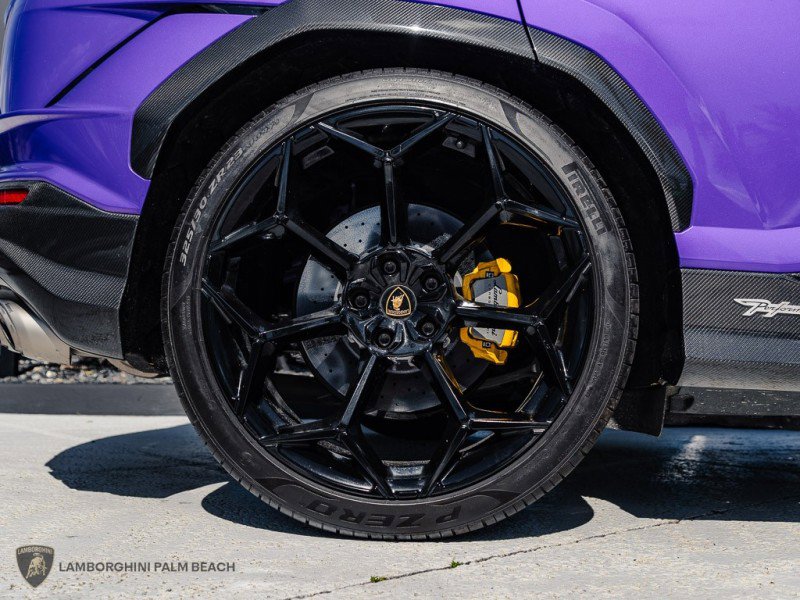Used 2023 Lamborghini Urus Performante AWD/4WD image 41