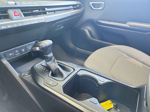 Certified 2025 Kia K4 FWD image 10