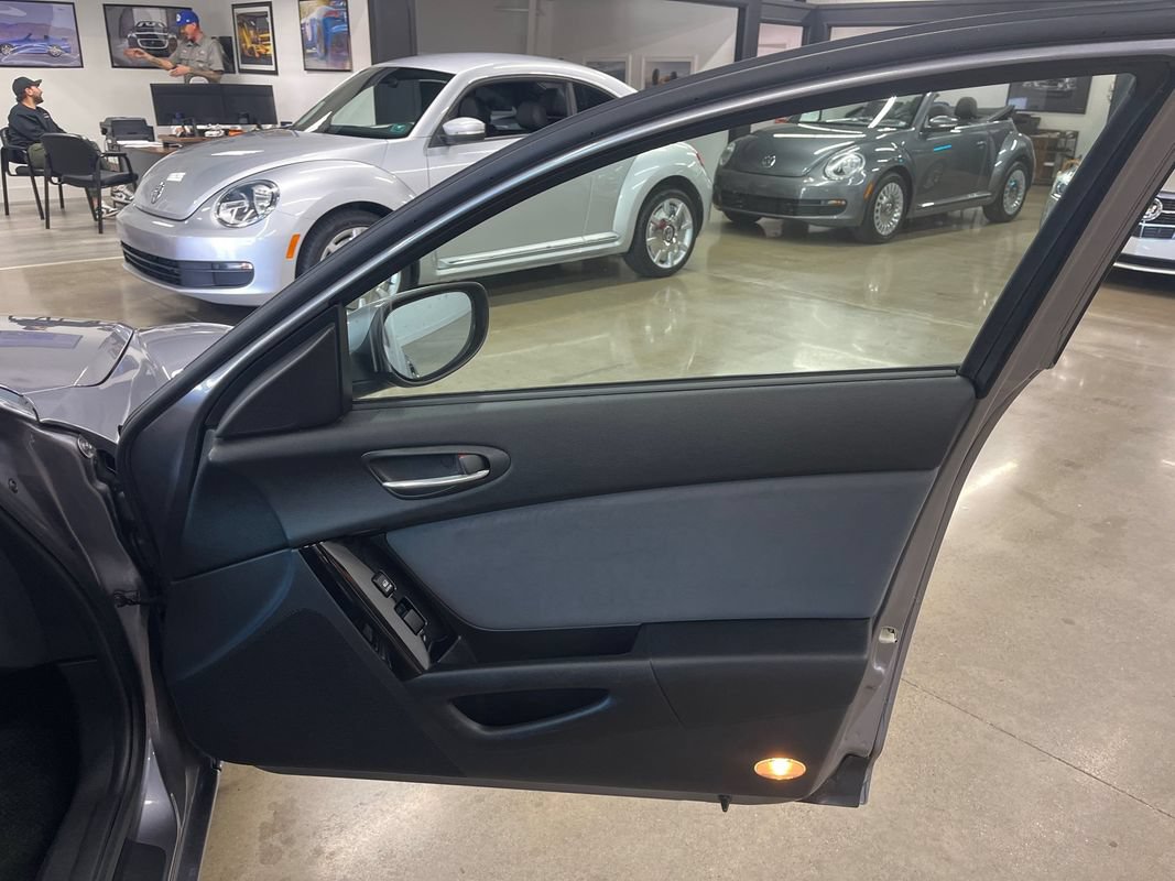 Used 2004 MAZDA RX-8 w/ MT Sport Pkg RWD image 41