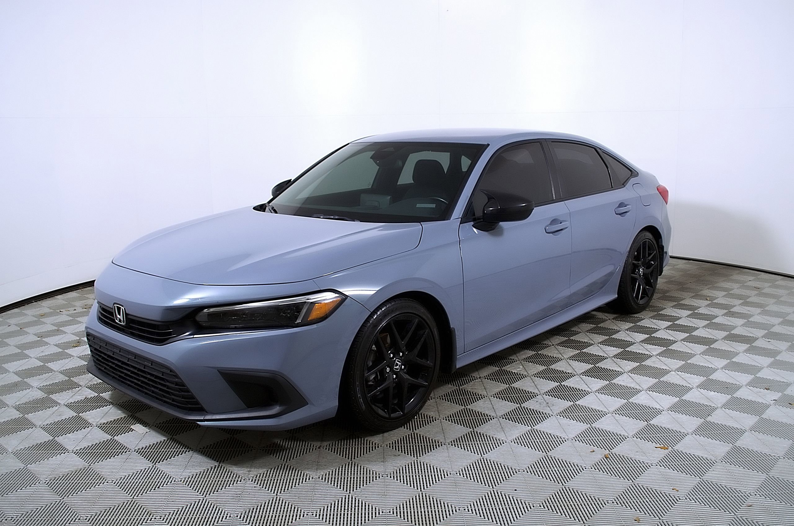 Used 2024 Honda Civic Sport image 3