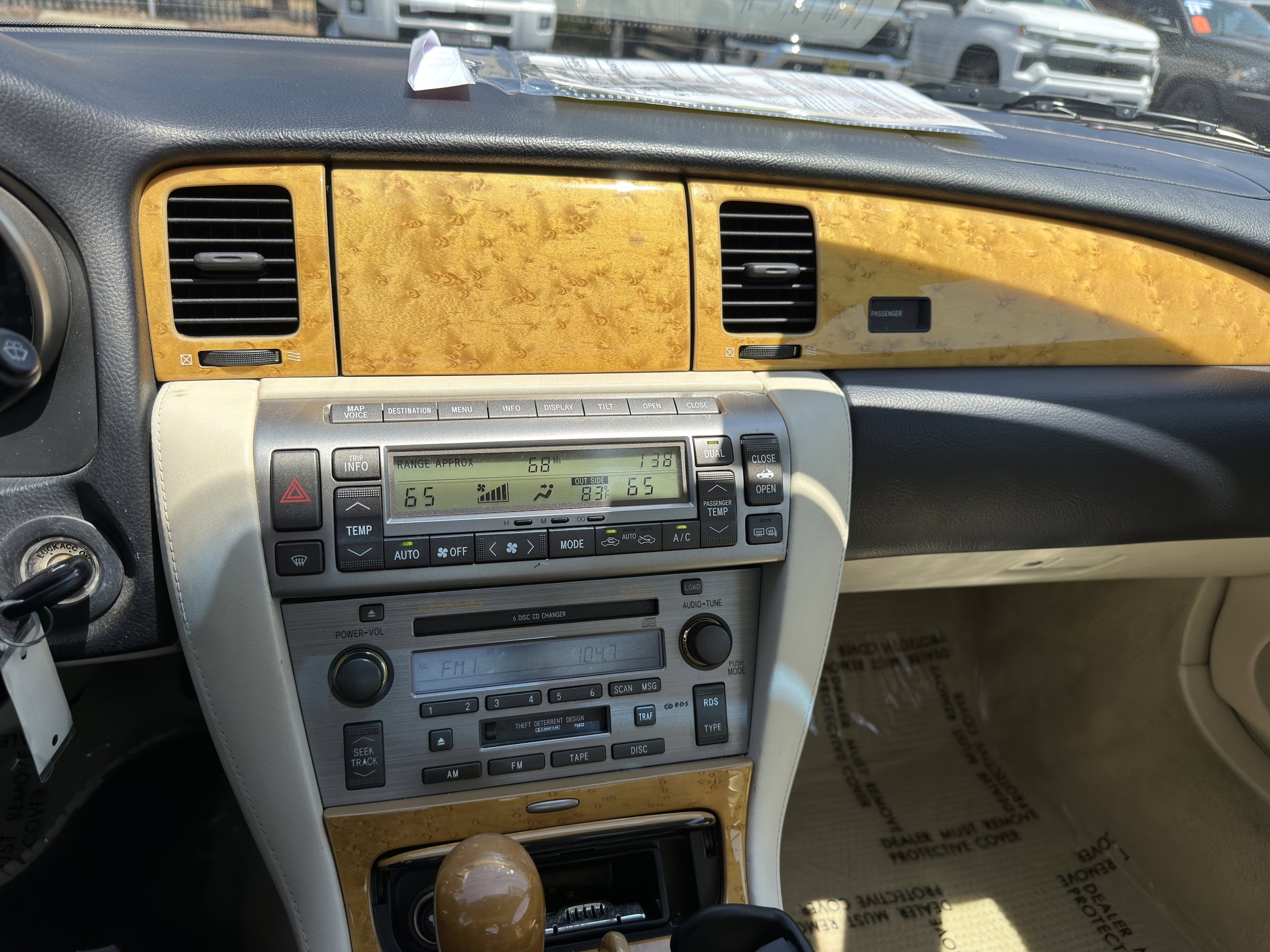 Used 2003 Lexus SC 430 Convertible RWD image 24