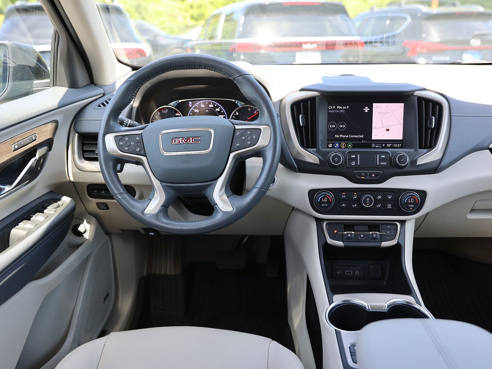 Used 2022 GMC Terrain Denali w/ Black Diamond Edition AWD/4WD image 15