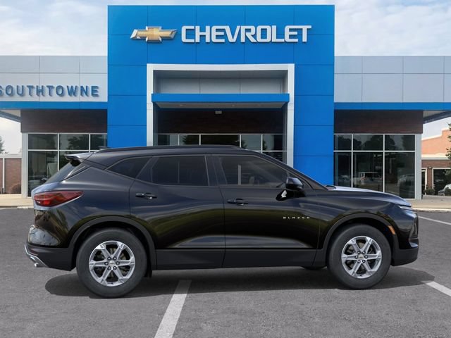 New 2026 Chevrolet Blazer LT w/ Convenience Package FWD image 5